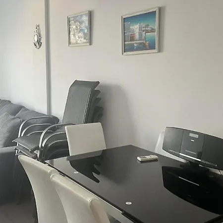 Blue Dreams Apartment Paralimni